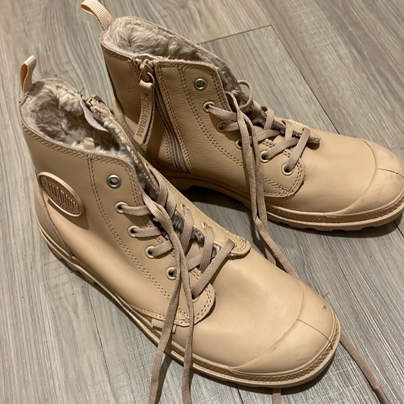 Palladium fur lined booties - Picture 1 of 2